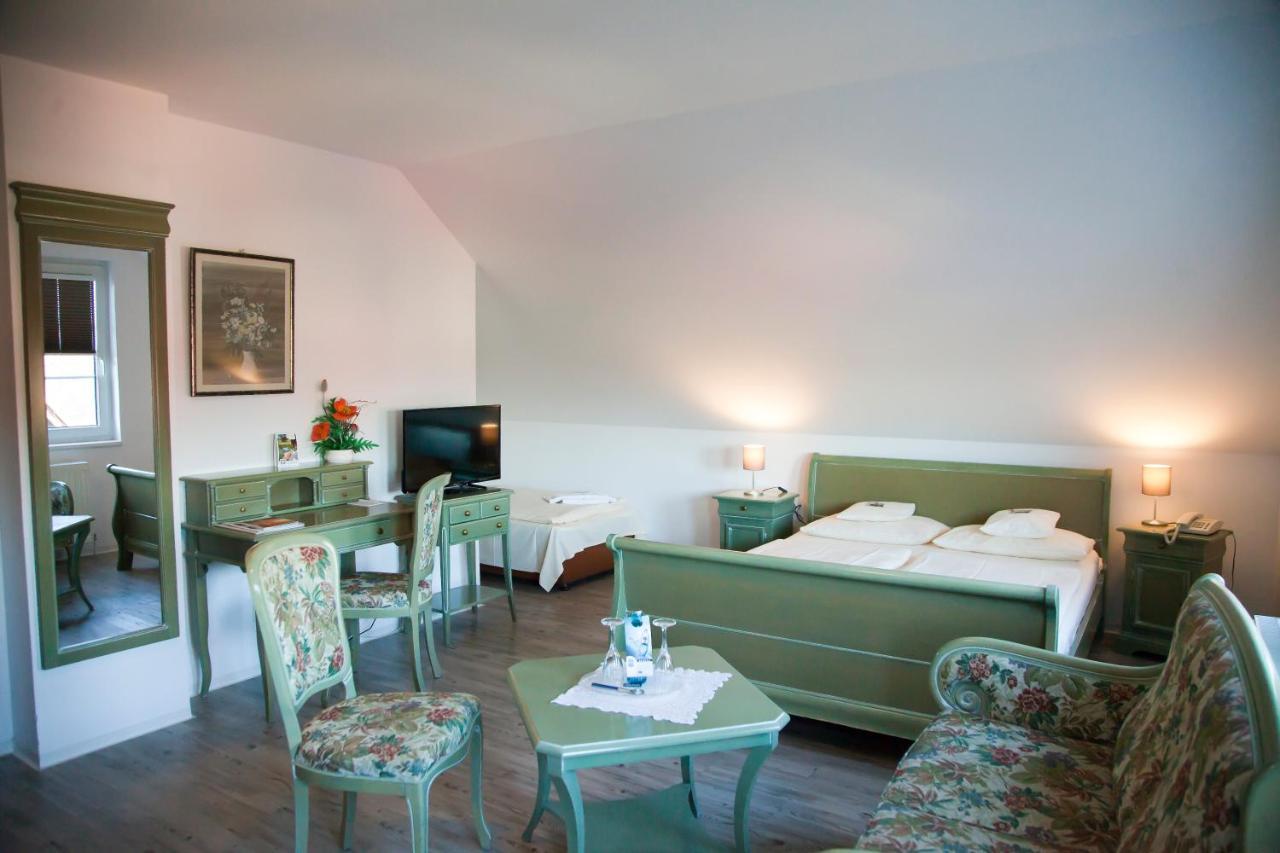 Hotel Flair Reuner 3*
